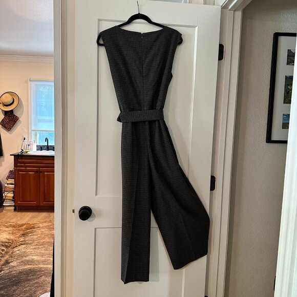 CLUB MONACO Tweed Cap Sleeve Notch Neck Wide Leg Jumpsuit - size 10 - Picture 3 of 7